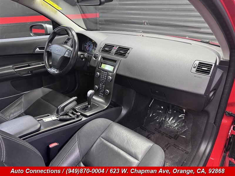 2013 Volvo C30 T5 R-Design - Photo 10 - Orange, CA 92868