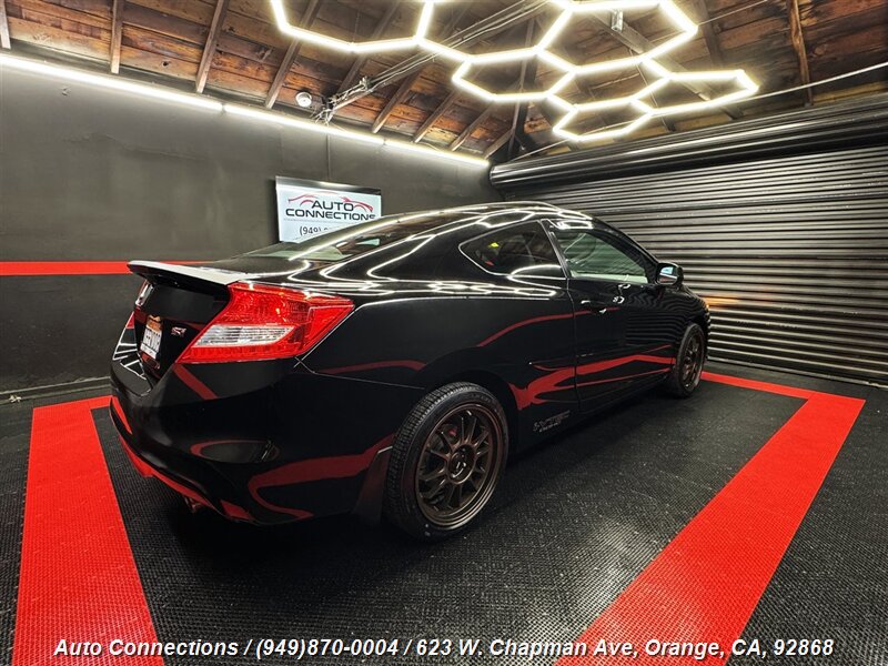 2013 Honda Civic Si photo 2