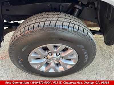 2016 Toyota Tacoma SR5 V6   - Photo 35 - Orange, CA 92868