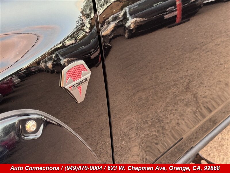 2017 Toyota 4Runner SR5 - Photo 29 - Orange, CA 92868