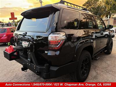 2017 Toyota 4Runner SR5 - Photo 35 - Orange, CA 92868