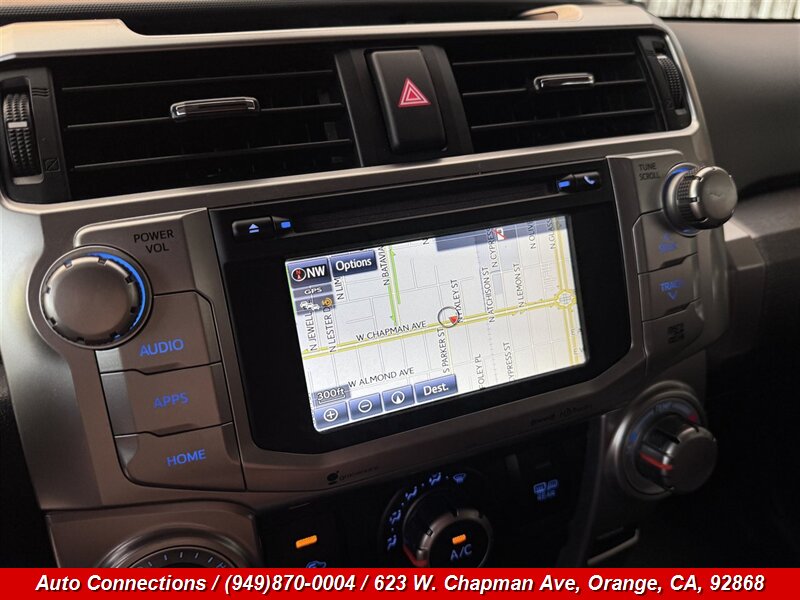 2017 Toyota 4Runner SR5 - Photo 18 - Orange, CA 92868