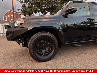 2017 Toyota 4Runner SR5 - Photo 36 - Orange, CA 92868