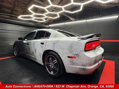 2014 Dodge Charger SXT   - Photo 4 - Orange, CA 92868