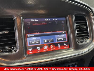 2014 Dodge Charger SXT   - Photo 15 - Orange, CA 92868
