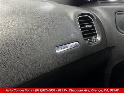 2014 Dodge Charger SXT   - Photo 20 - Orange, CA 92868