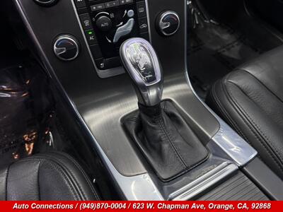 2013 Volvo S60 T5   - Photo 14 - Orange, CA 92868