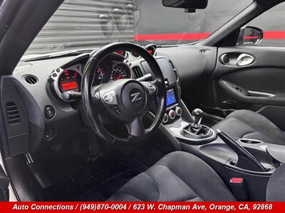 2017 Nissan 370Z   - Photo 9 - Orange, CA 92868