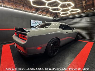2018 Dodge Challenger R/T Shaker   - Photo 3 - Orange, CA 92868
