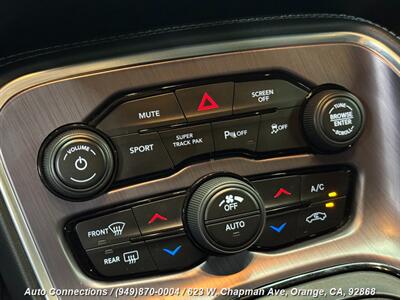 2018 Dodge Challenger R/T Shaker   - Photo 16 - Orange, CA 92868