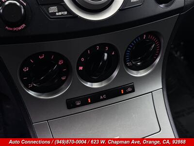 2010 Mazda Mazda3 i Touring   - Photo 15 - Orange, CA 92868