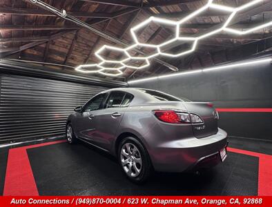 2010 Mazda Mazda3 i Touring   - Photo 4 - Orange, CA 92868