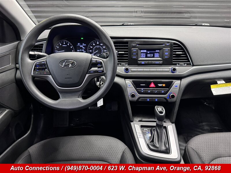 2018 Hyundai ELANTRA SE - Photo 12 - Orange, CA 92868