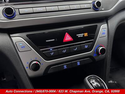 2018 Hyundai ELANTRA SE - Photo 15 - Orange, CA 92868