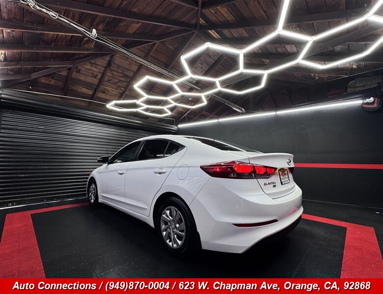 2018 Hyundai ELANTRA SE - Photo 4 - Orange, CA 92868