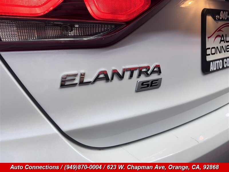 2018 Hyundai ELANTRA SE - Photo 22 - Orange, CA 92868