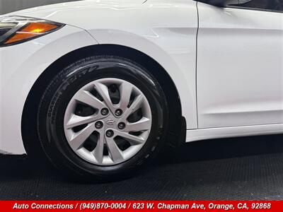 2018 Hyundai ELANTRA SE - Photo 25 - Orange, CA 92868