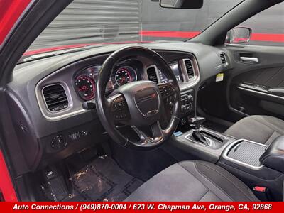 2022 Dodge Charger SXT - Photo 11 - Orange, CA 92868