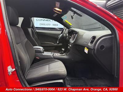 2022 Dodge Charger SXT - Photo 7 - Orange, CA 92868