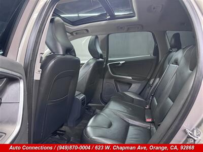 2015 Volvo XC60 T5 Drive-E Platinum   - Photo 9 - Orange, CA 92868