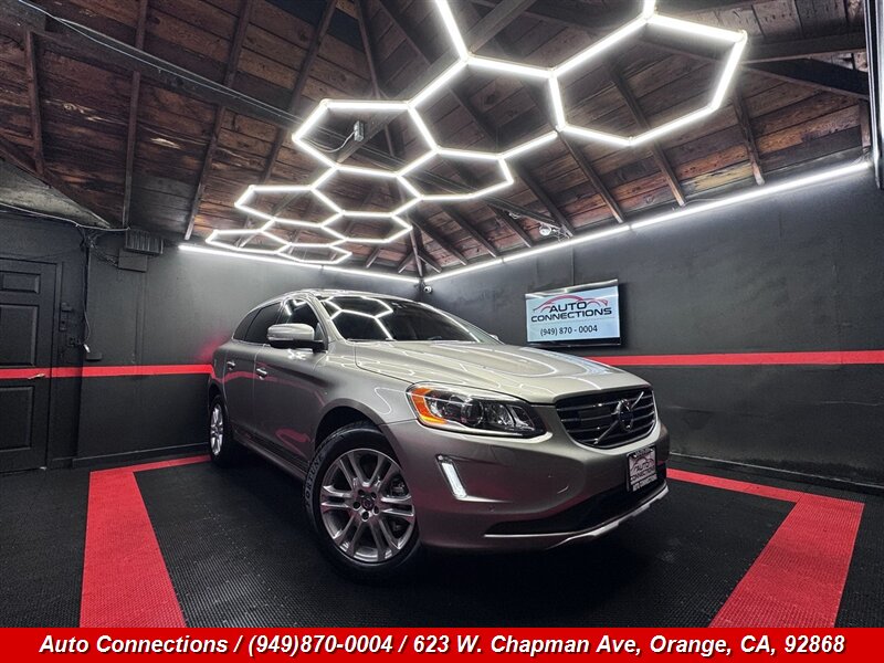 2015 Volvo XC60 T5 Drive-E Platinum   - Photo 1 - Orange, CA 92868
