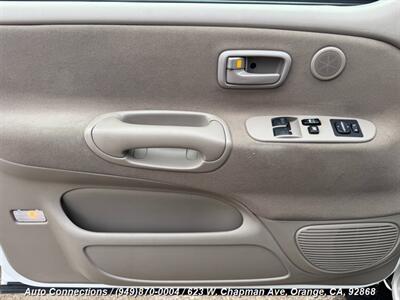 2006 Toyota Tundra SR5   - Photo 20 - Orange, CA 92868