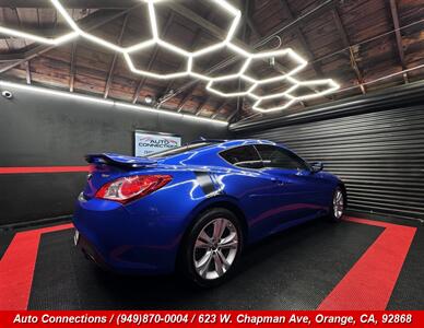 2010 Hyundai Genesis Coupe 3.8L - Photo 3 - Orange, CA 92868