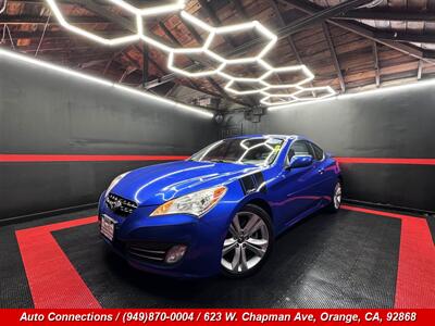 2010 Hyundai Genesis Coupe 3.8L - Photo 2 - Orange, CA 92868