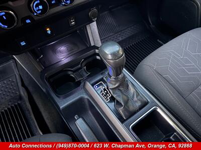 2017 Toyota Tacoma TRD Pro   - Photo 13 - Orange, CA 92868