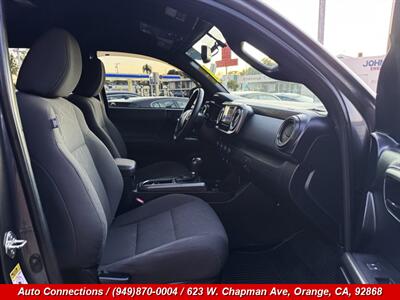 2017 Toyota Tacoma TRD Pro   - Photo 6 - Orange, CA 92868