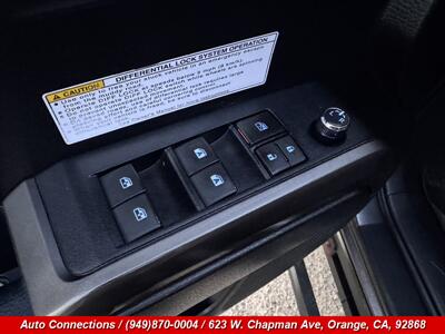 2017 Toyota Tacoma TRD Pro   - Photo 21 - Orange, CA 92868