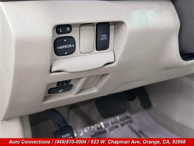 2009 Lexus RX   - Photo 21 - Orange, CA 92868
