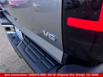 2015 Toyota Tacoma V6   - Photo 27 - Orange, CA 92868
