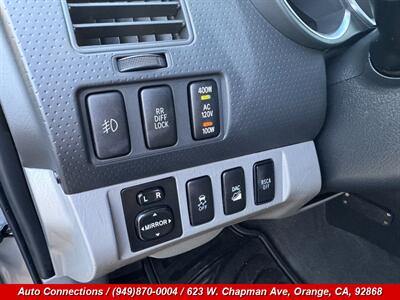 2015 Toyota Tacoma V6   - Photo 20 - Orange, CA 92868