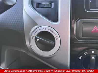 2015 Toyota Tacoma V6   - Photo 17 - Orange, CA 92868