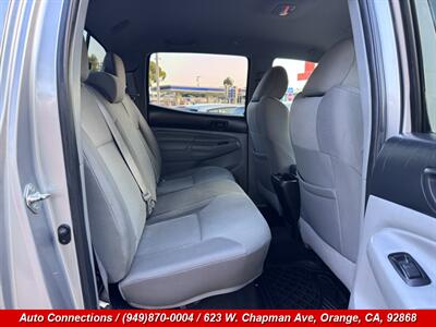 2015 Toyota Tacoma V6   - Photo 8 - Orange, CA 92868