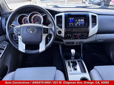 2015 Toyota Tacoma V6   - Photo 12 - Orange, CA 92868