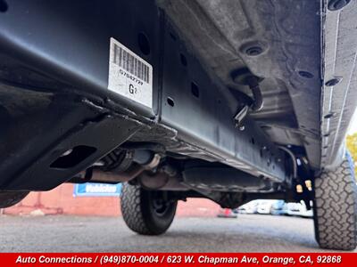 2015 Toyota Tacoma V6   - Photo 30 - Orange, CA 92868