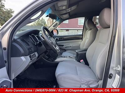 2015 Toyota Tacoma V6   - Photo 6 - Orange, CA 92868