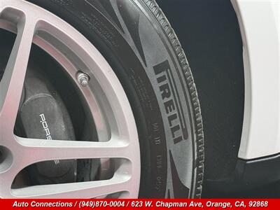 2018 Porsche Macan   - Photo 40 - Orange, CA 92868