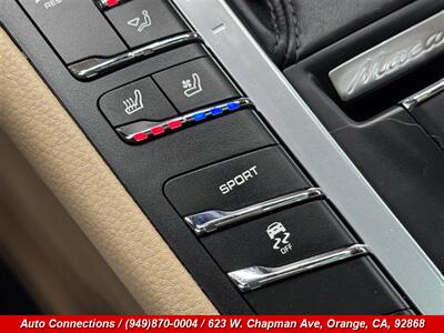 2018 Porsche Macan   - Photo 15 - Orange, CA 92868