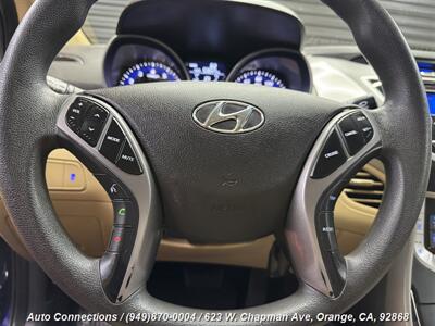 2013 Hyundai ELANTRA GLS - Photo 13 - Orange, CA 92868