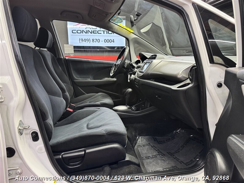 2009 Honda Fit Sport Navi photo 5