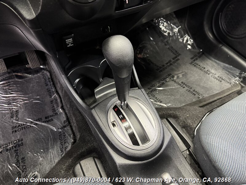 2009 Honda Fit Sport Navi photo 11