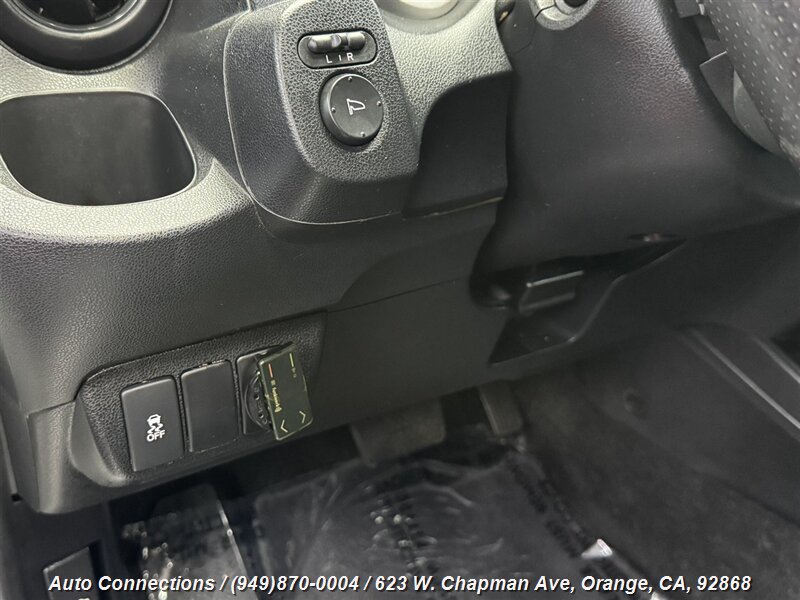 2009 Honda Fit Sport Navi photo 13