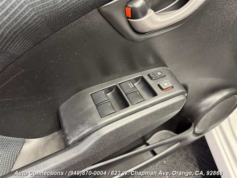 2009 Honda Fit Sport Navi photo 14