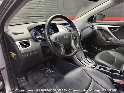 2013 Hyundai ELANTRA Limited - Photo 11 - Orange, CA 92868