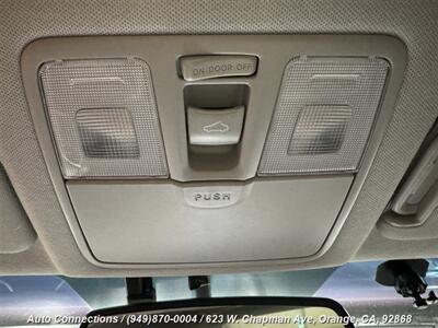 2013 Hyundai ELANTRA Limited - Photo 19 - Orange, CA 92868