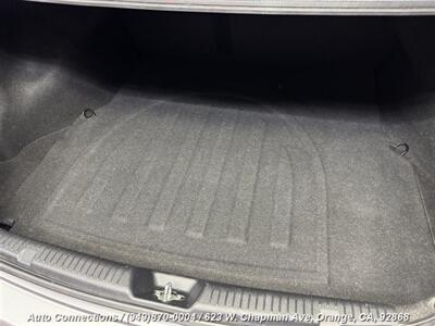 2013 Hyundai ELANTRA Limited - Photo 24 - Orange, CA 92868