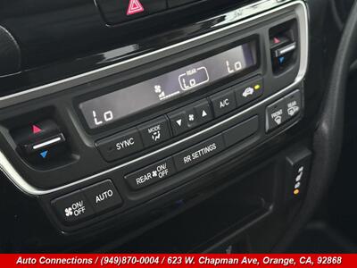 2017 Honda Ridgeline RTL-E - Photo 19 - Orange, CA 92868